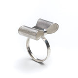Sophie Martin-Glinel - Silver Bowknot Ring